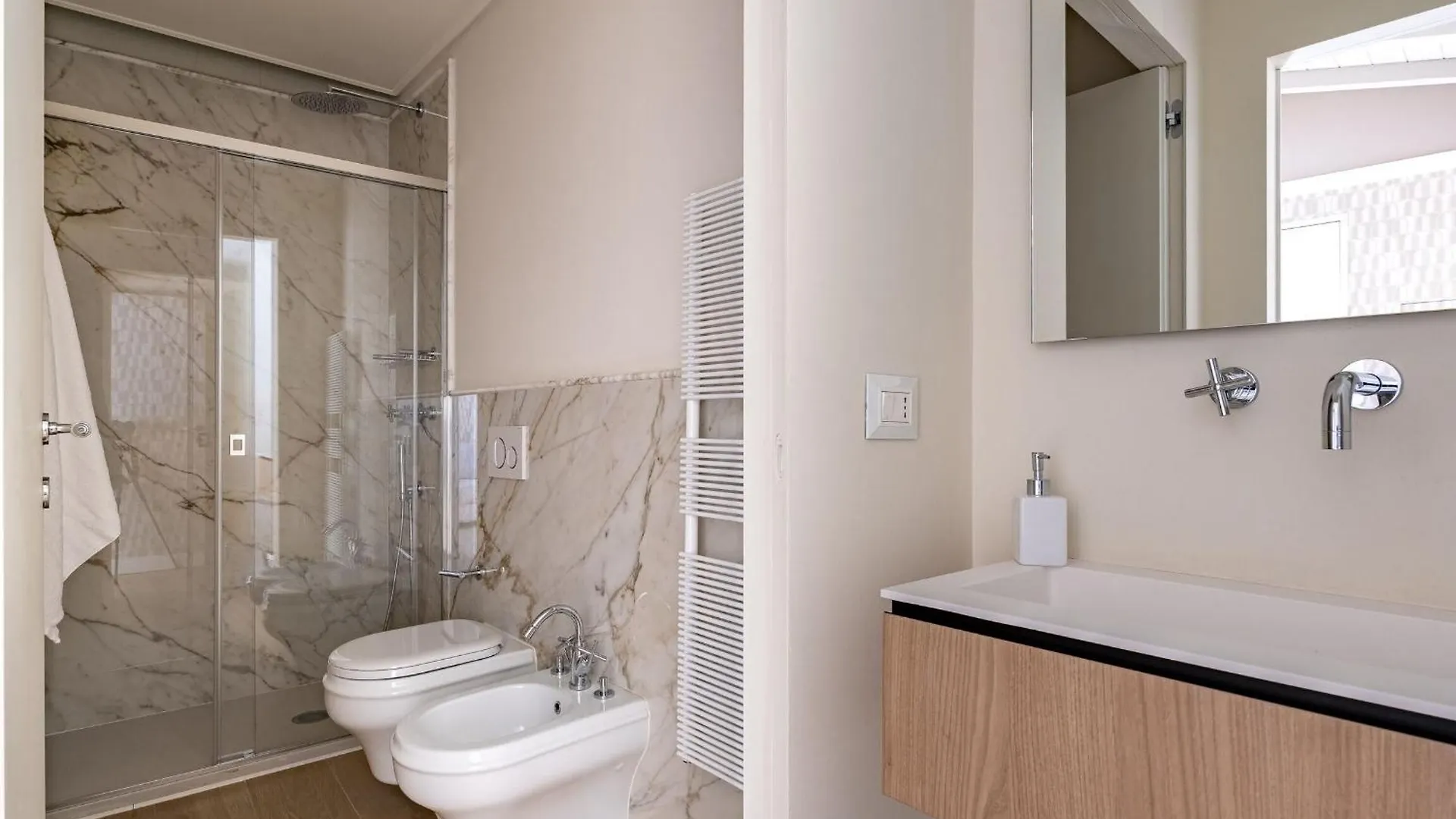 Deservi Charming Apt Petrarca Firenze Italia