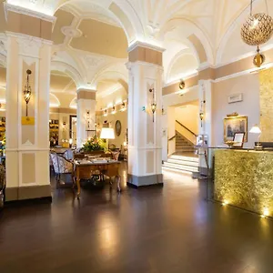 Bernini Palace Florens