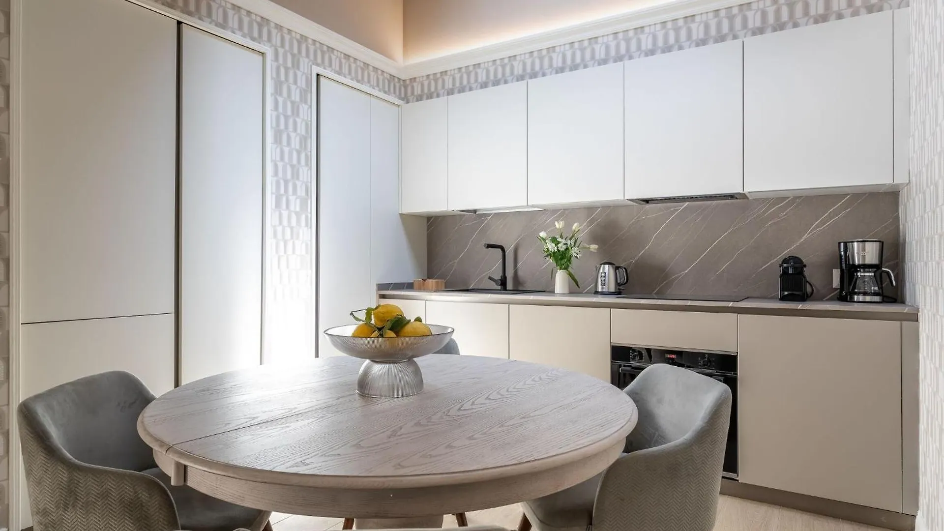 Apartamento Deservi Charming Apt Petrarca Florença Itália